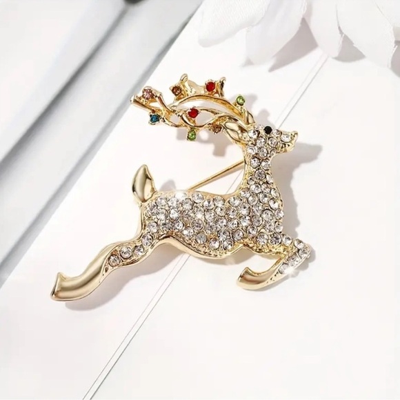 Jewelry - Luxury Rhinestone Reindeer Brooch Pin | Elegant Gold-Tone Holiday Jewelry 🦌 Deer